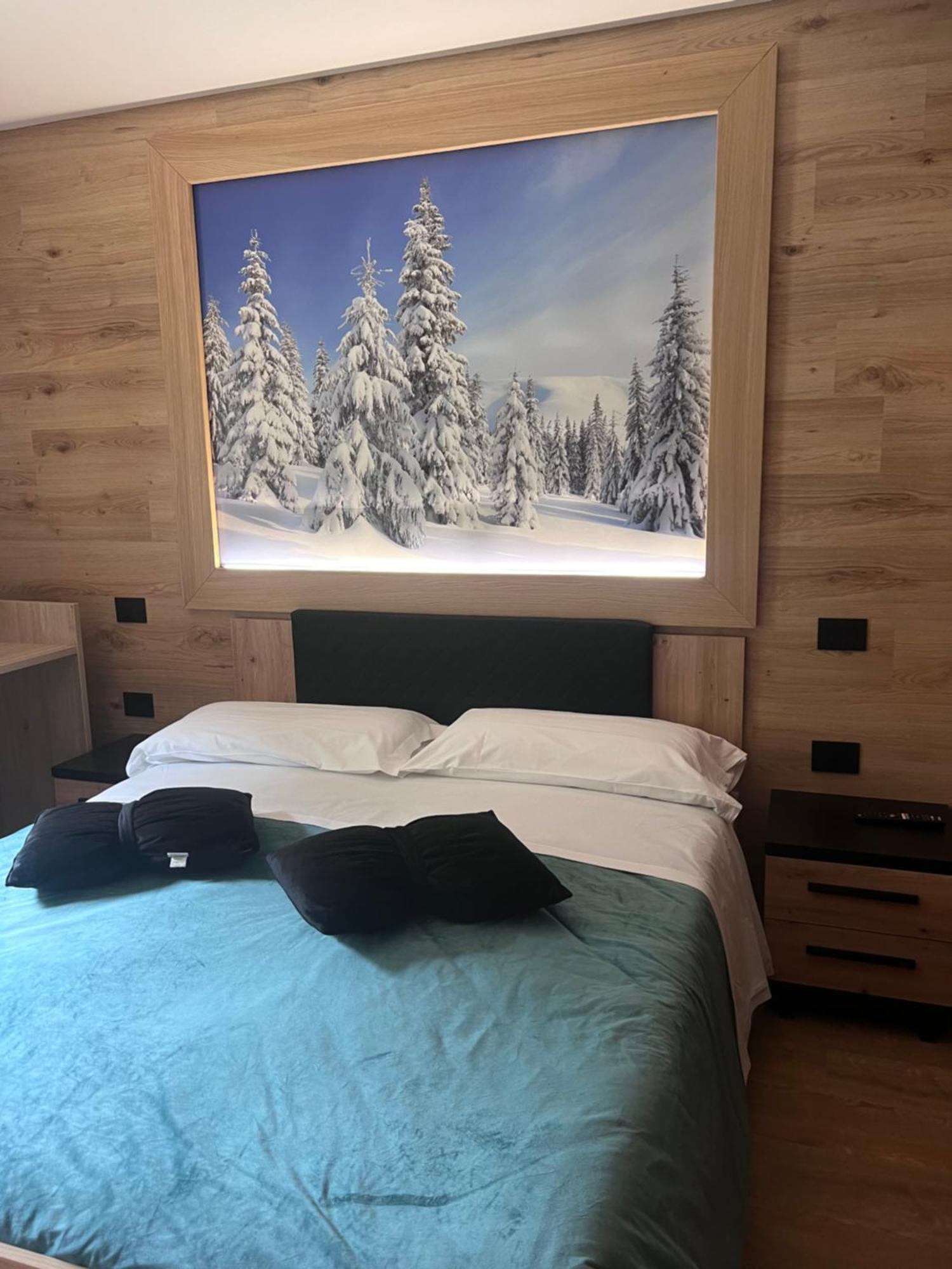 Anemone Bianco Suite Rooms Passo del Tonale Esterno foto
