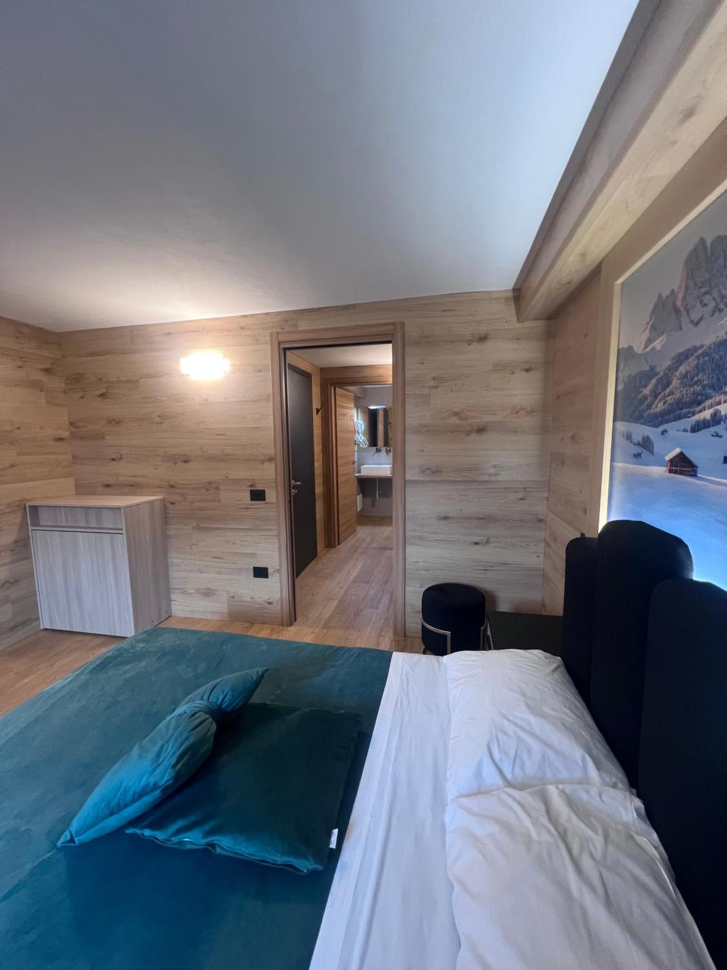 Anemone Bianco Suite Rooms Passo del Tonale Esterno foto